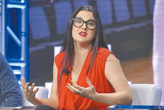 席莫展現對AI應用熱誠 獲OpenAI延攬