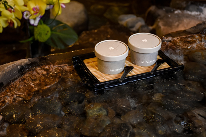 日胜生加贺屋跨界携手全球荣获米其林一星殊荣的冰淇淋品牌「MINIMAL」，自6月起推出限定镶星之旅。图／日胜生加贺屋提供