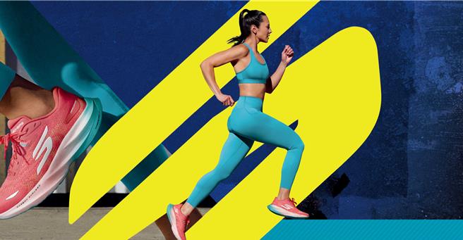 SKECHERS AERO SPARK 專業跑鞋，女款5790元。（SKECHERS提供／朱世凱台北傳真）