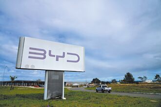 比亞迪 連三月狂推促銷搶市