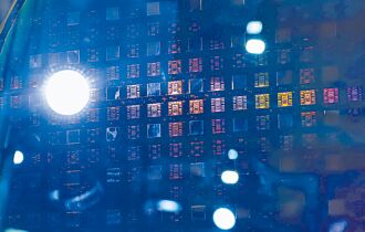 半導體需求夯 化工族營運看俏