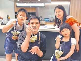 连假趣味赛 立蛋赢纯金 考卷兑礼券