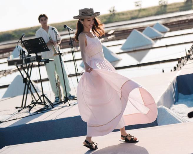 華語樂壇天后田馥甄近日進行「田調」Live in Life野地小巡演。（圖／攝自FB@田馥甄 Hebe）