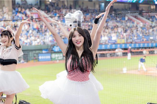 Dora拥有甜美的笑容。（乐天桃猿提供）