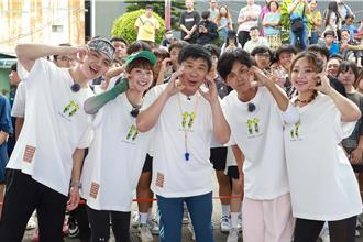 胡瓜首獲「最受信賴主持人」殊榮 親揭人生最幸福時刻