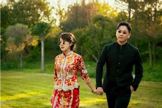 主播界蔡依林嫁了！ 朱培滋峇里島情定「身高185帥尪」