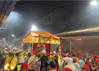 新莊大拜拜吸引3千人隨行　新莊警每日出動500人維安防噪音