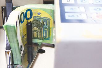 美元走弱，資金流向非美貨幣 外銀看好歐元、日圓、英鎊後勢