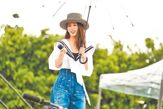 田馥甄山林開唱 蟲鑽裙底喊誰幫我拿掉