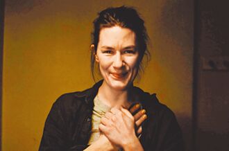 海爾嘉古倫連奪5影后獎