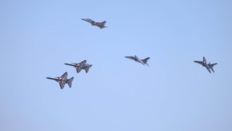 第五代「雷虎小組」換裝勇鷹首現身  5機編隊操練這三項科目