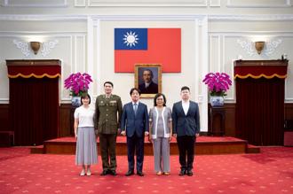 賴總統主持將官晉任授階典禮 盼減法思維改革國軍