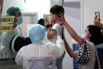 新北累计42例新冠併发重症 九成未打JN.1疫苗