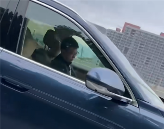 驚悚！華為余承東疑「開車睡著」未握方向盤 20秒畫面瘋傳