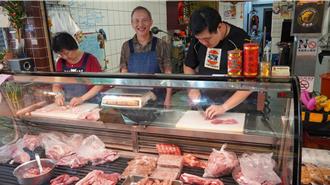 IBM工程師承接父親豬肉攤 蔡曜澤鑽研造型汽球娛人