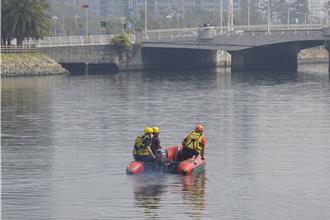 高雄分屍案！潛水隊員見證手段凶殘 親曝：受害者兒每天撈母屍塊