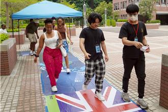 大葉大學「人體大富翁」周長321公尺 挑戰金氏世界紀錄