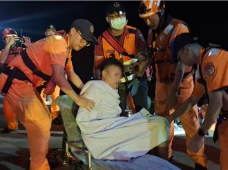 男戴泳圈戲水遇離岸流！ 澎湖海上漂流5小時靠手機通聯獲救