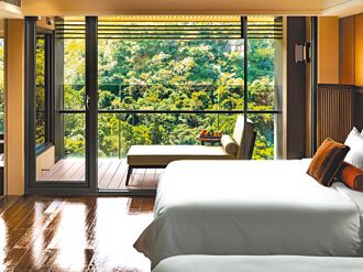 飯店篇 住得獎客房送香包 遊恆春共聲島導覽