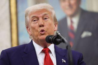 川普親揭關稅政策反覆主因 華爾街「怒取新綽號」酸爆