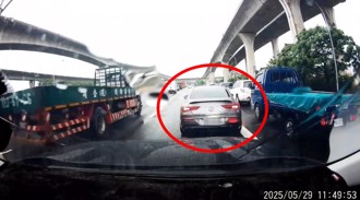 國一匝道插隊險釀追撞 網友：這廠牌不意外！