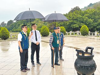 古寧頭老兵重返英雄島 訴血淚