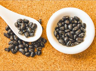 嘉基、興大黑豆研究 獲9專利