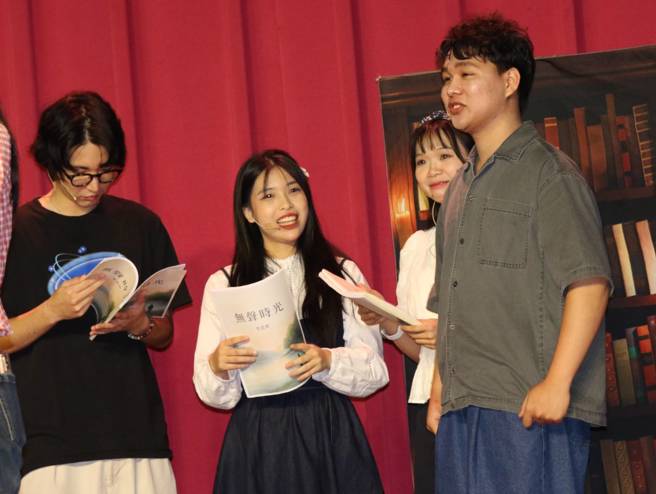 开南大学应华系创系第一次举办华语戏剧演出成功。（照片／开南大学提供）