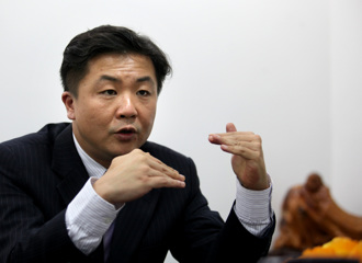 呂秋遠千字文突刪除！本人親揭原因 重發「跟尊嚴有關」