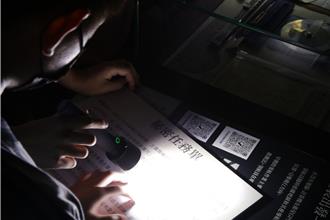 化身黑蝙蝠中隊隊員 竹市南華國中師生沉浸式執行祕密任務