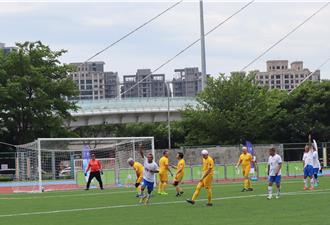 世壯運》男足65＋留住金牌 射門竟靠「東風」助勢