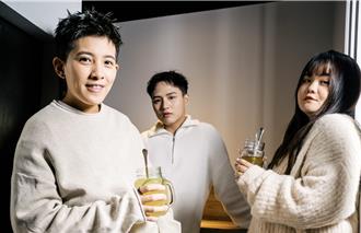 孝親獎》曾靜玟親幫母賣菜、外送水蜜桃！OST泰雅的後代美聲獻愛