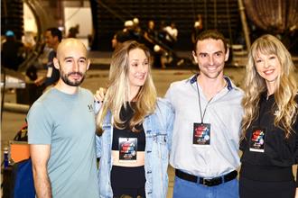 美国高空大马戏团彩排直击！跨5国运输设备 巨型道具首度公开