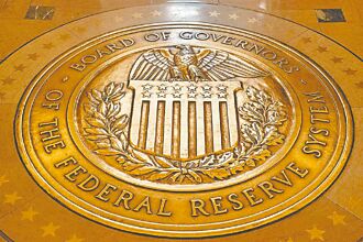 通膨升溫 Fed暗示短期不降息