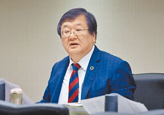 新冠升溫 快篩廠商3天獲發照