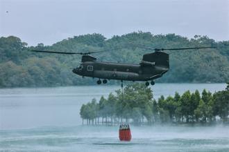 飛訓部直升機吊掛訓練 展堅實戰力