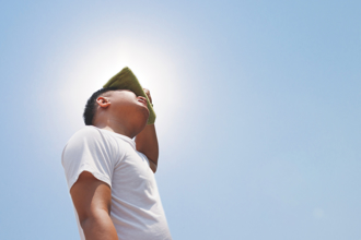 台北市啟動戶外勞檢 雇主未落實高溫防護最高挨罰30萬