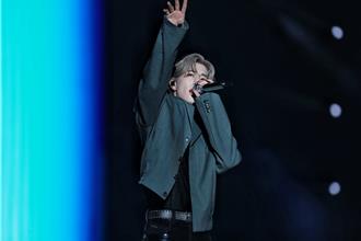 Mark開唱「希望把GOT7帶回來」 MONSTA X小分隊麥克風突故障