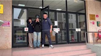 阿北不爽機車排氣太臭 竟猛刺騎士3刀血流如注