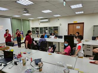 結合節慶推廣防火防災 復旦消防分隊香包活動熱鬧登場