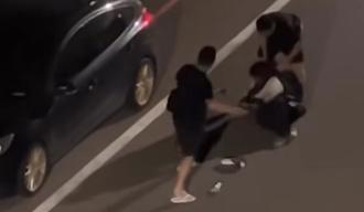 中壢深夜路人遭酒客狠毆倒地 民眾全程拍下怒批：太惡劣