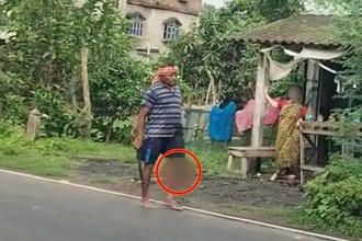 家庭纠纷怒斩首嫂嫂 印男「提头自首」路人惊见全吓傻