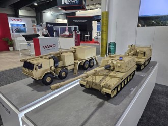 順應火砲高機動趨勢 韓華集團提出K9自走砲輪式版