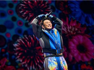 陳奕迅演唱會喊「好癢啊」原因曝光！想到林俊傑呵呵笑不停