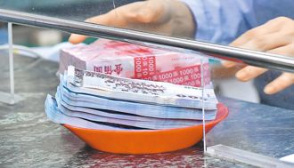 台灣陷「體感貧窮」困局 貧富差距較30年前「拉大50倍」