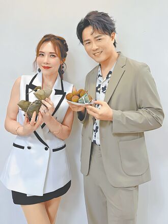 吴申梅端午献爱逗乐百岁人瑞