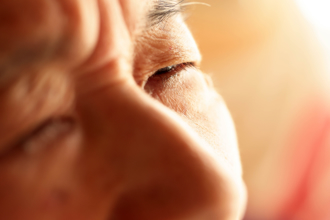 20天近視加深200度  醫揪原因：1習慣很多人中