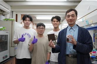 咖啡渣變身吸音神器！台科大研發新材料 成本低、還除臭