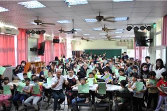 在山間發光的知識光點  育達科大帶國小孩子走進創客世界