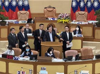 三峽肇事翁財產被假扣押不夠賠怎麼辦？律師曝一情況可向妻求償